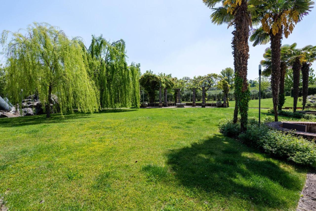 Garda Paradise Country House Lonato Exterior foto
